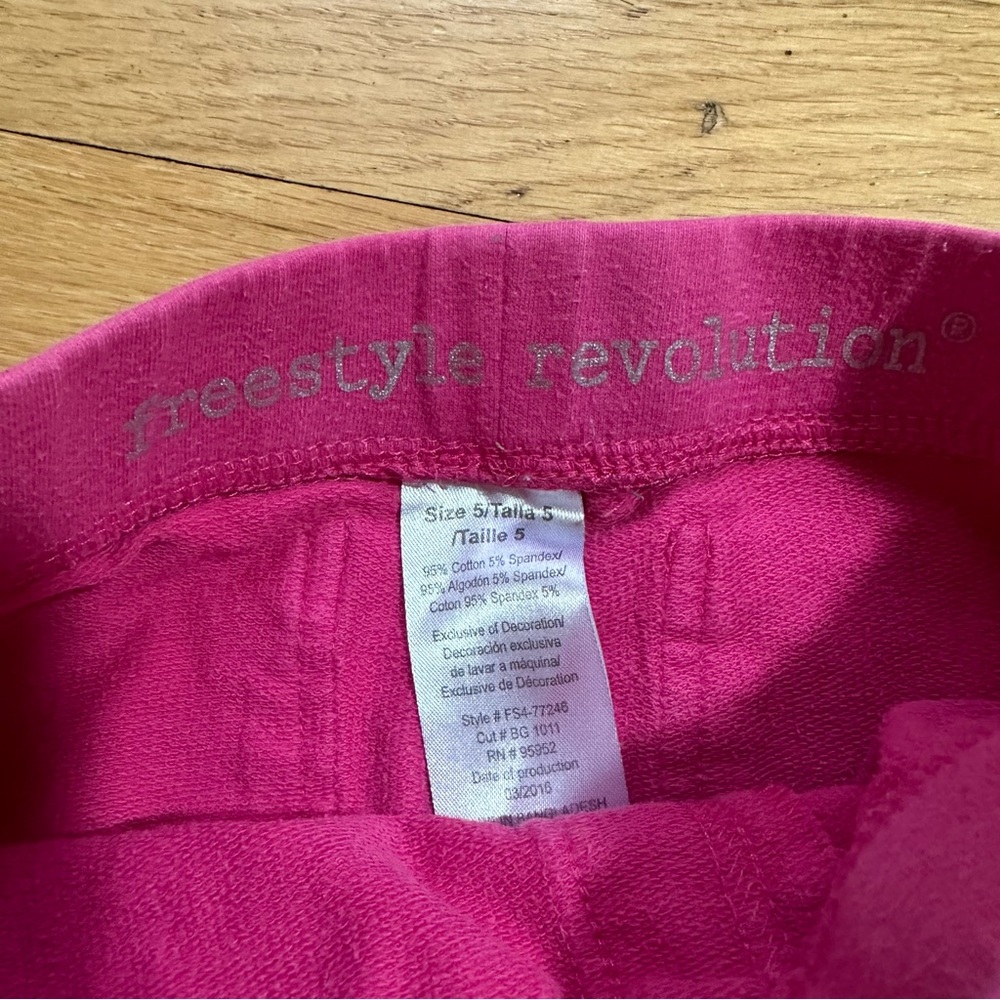 2/$10 Sale! Dark Pink and Light Pink and Gold Pants Size 5 - Picture 9 of 9